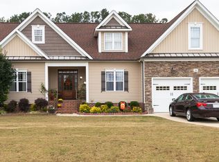 24 Vinyard Dr, Clayton, NC 27520