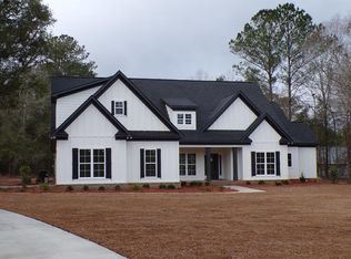 112 Pointer Dr, Leesburg, GA 31763