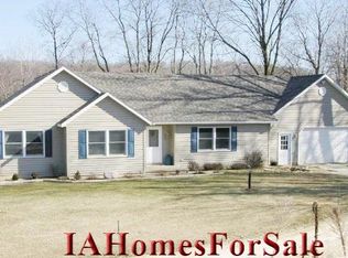 11422 County Road X28, Anamosa, IA 52205