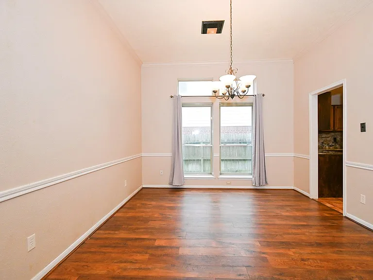 16302 Ash Point Ln — Photo 8