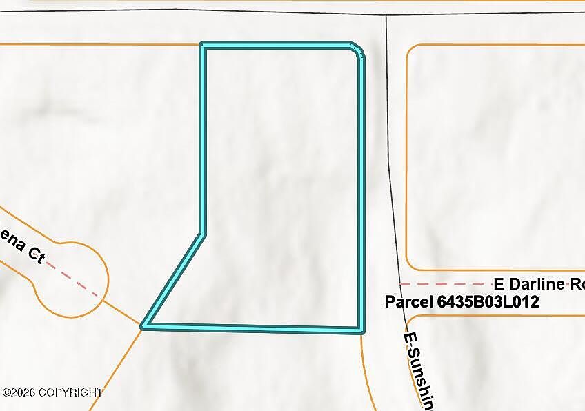 2nd image of L12 E Nichols Dr
