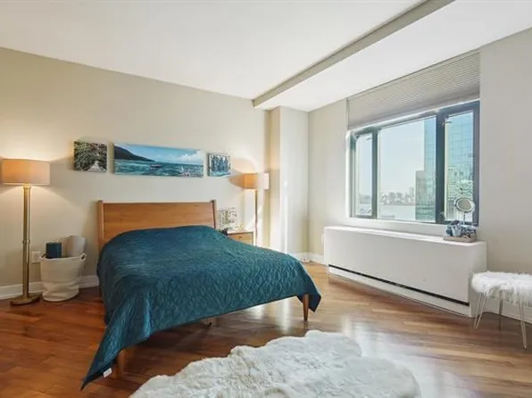 105 Greene Street image 1 of 26