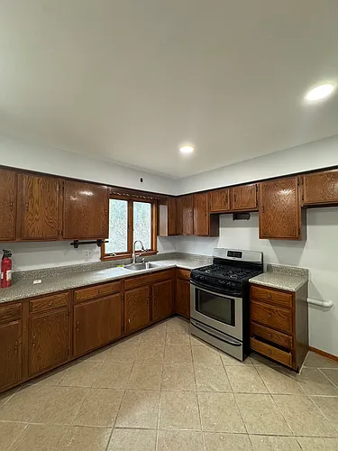 61 Buschmann Ave Photo 1