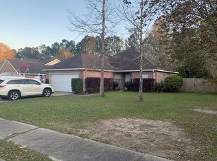 3600 Miles Ln, Ocean Springs, MS 39564