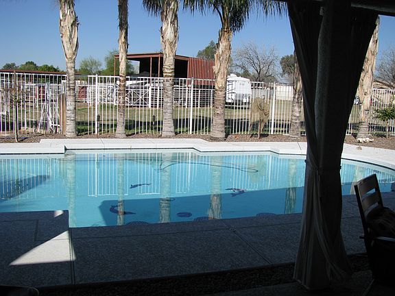 3rd image of 990 E Remington Dr