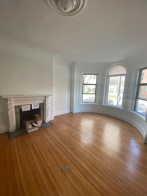2nd image of 497 Beacon St #1