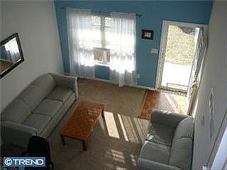 1st image of 672 Warren Dr