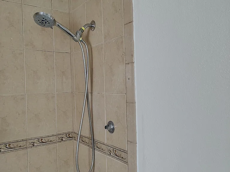9614 S Main St #9614 — Photo 5