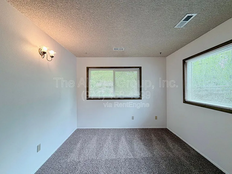 5462 SW Murray Blvd — Photo 60