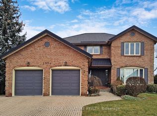 1534 Carrington Rd, Mississauga, ON L5M2K1
