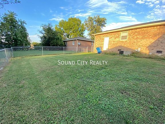 3rd image of 3533 Albee Dr #3533