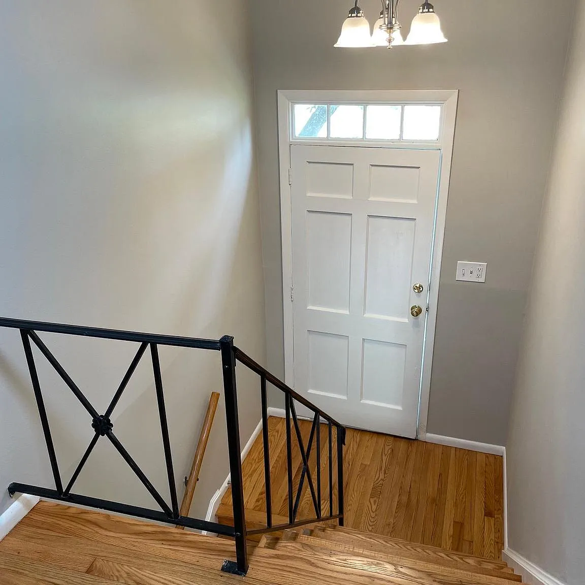 3 bed, 1.0 bath, 3658 sqft, $2,750 — Photo 3