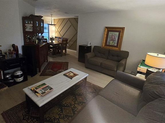3rd image of 8629 Granada Blvd