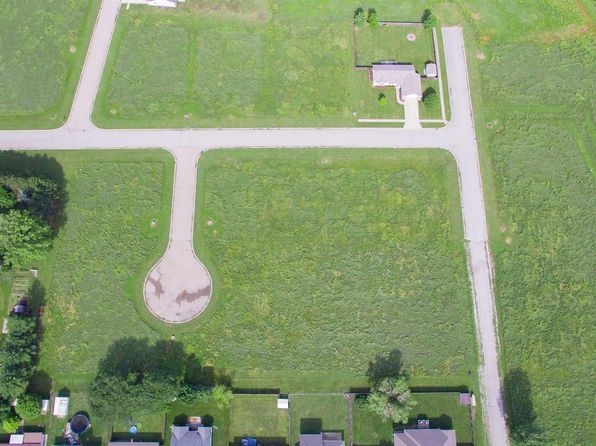 0 Prairie Pointe Dr, Elkhart, IL 62634