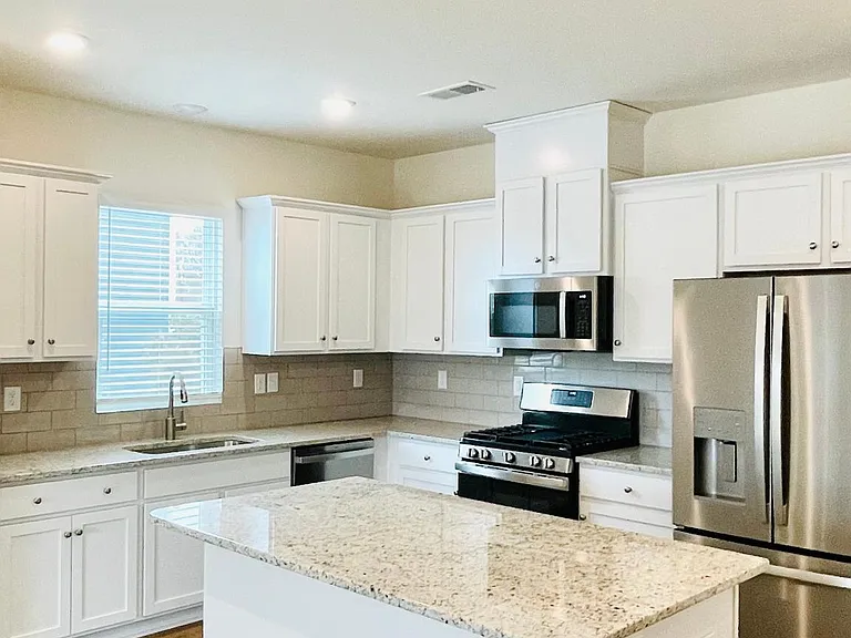 5310 Maynard Hill Dr — Photo 1