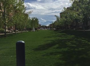 220 N Roslyn St APT 104, Denver, CO 80230