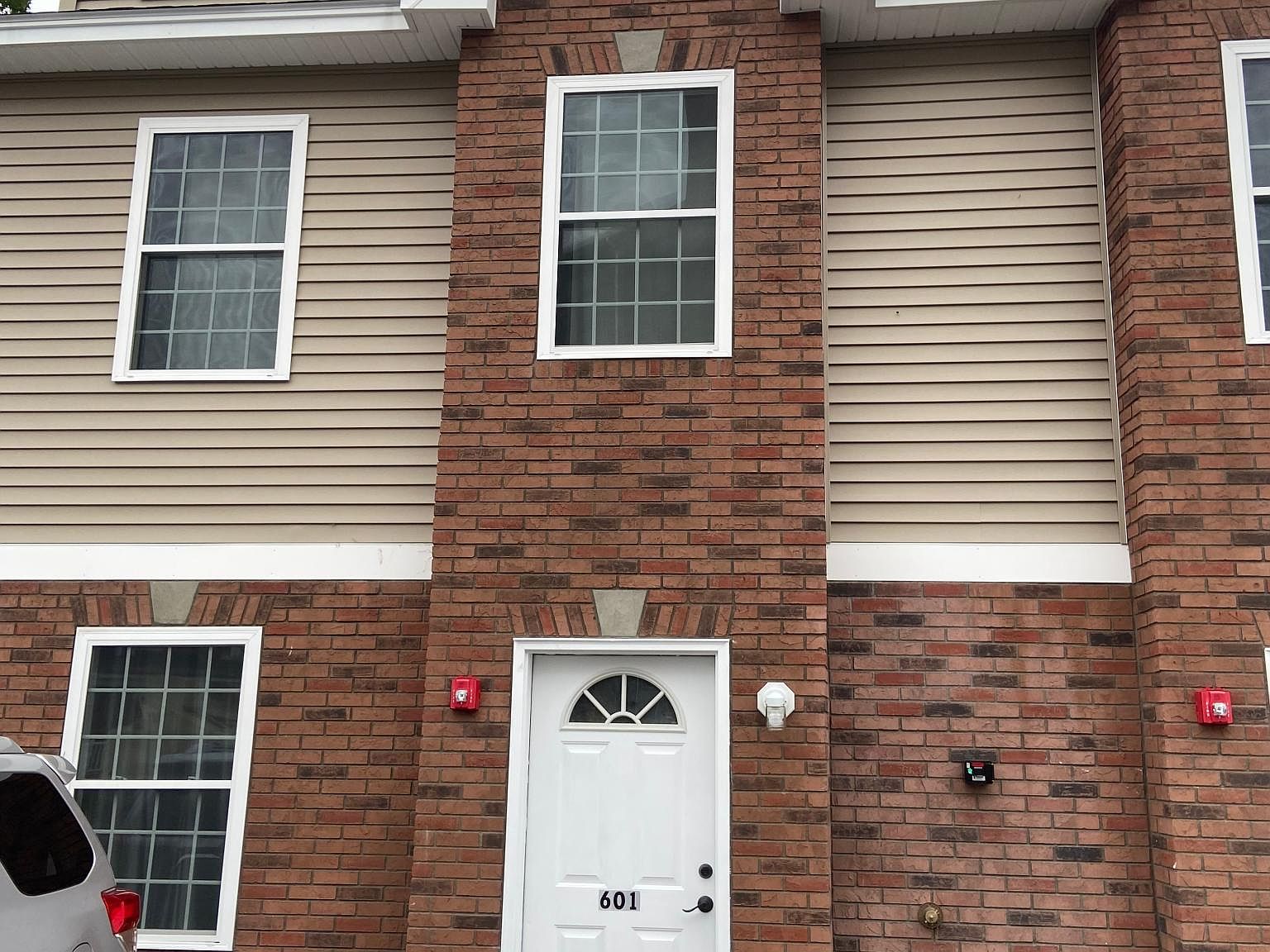 6 Grove St #601, Dover, NH 03820 | Zillow