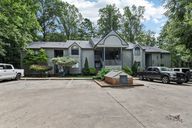 Springpoint Rd-S2208-001.jpg