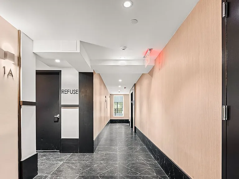 3 Clarkson Ave #5C — Photo 7