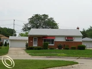 8541 Francine St photo 1