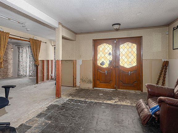 3rd image of 1526 Northridge Dr