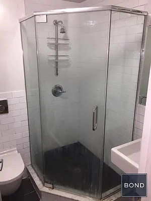 Rented by Bond New York | media 12