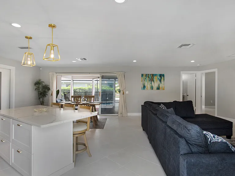 27 Pebble Beach Blvd — Photo 14