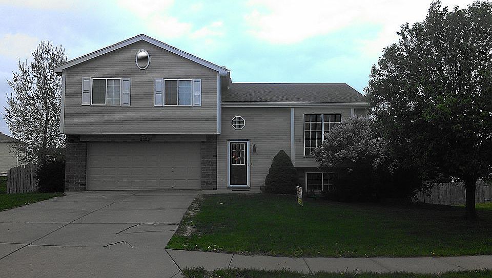 1st image of 3229 Chad Ave