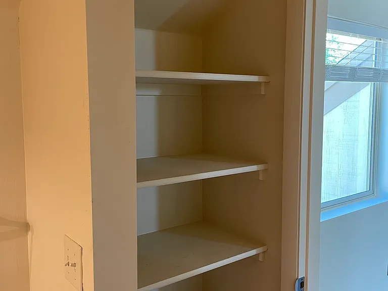 2545 E Spring St #3 — Photo 15