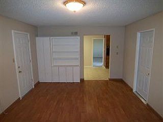 3rd image of 394 N Powers Ave
