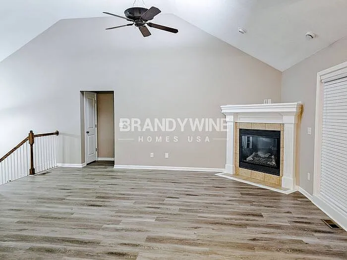 803 SW Hilltop Ct — Photo 4