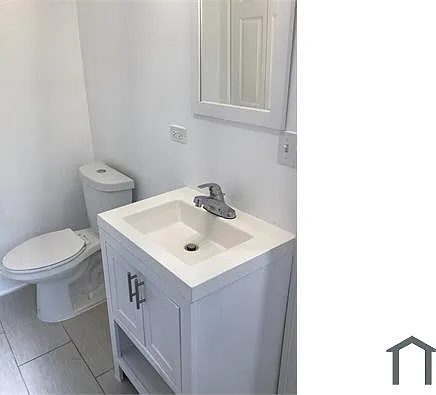 2 bed, $1,686 — Photo 3