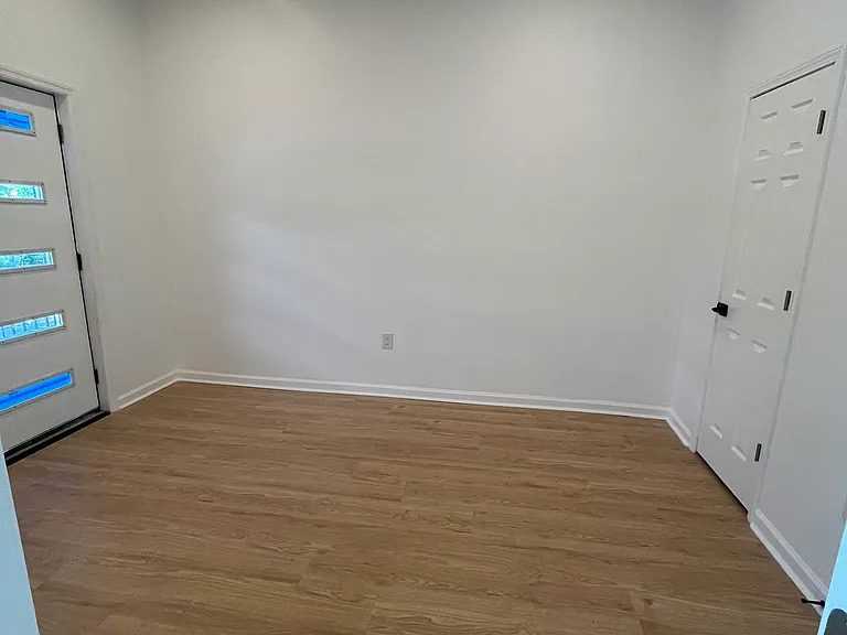 2824 Montgomery St #R — Photo 34