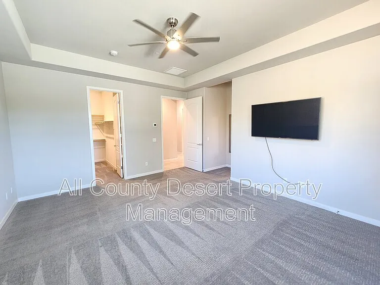 78987 Yorkville Ln — Photo 6