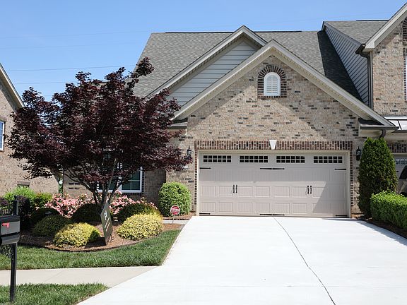2nd image of 731 Piedmont Crossing Dr #731