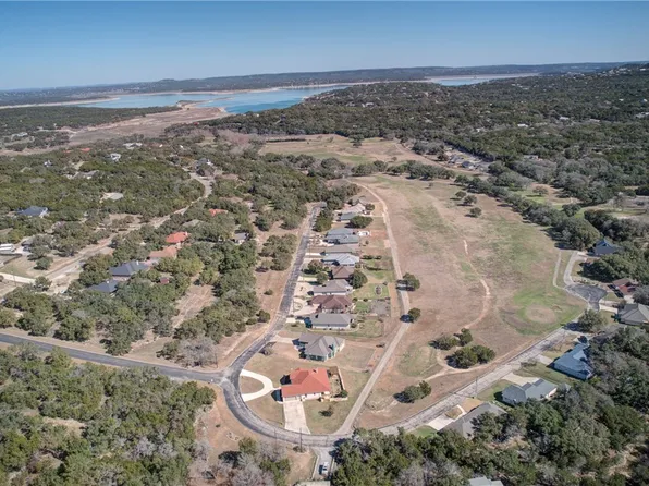 412 Shayla Ln, Canyon Lake, TX 78133