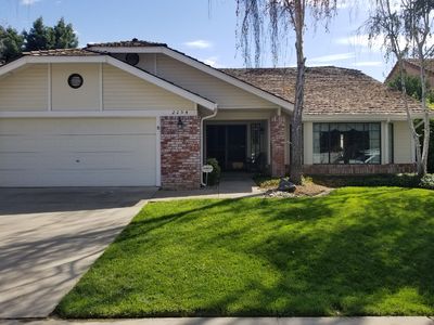 2254 McCaffrey Ln, Riverbank, CA, 95367