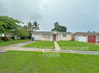 6351 Park St, Hollywood, FL 33024