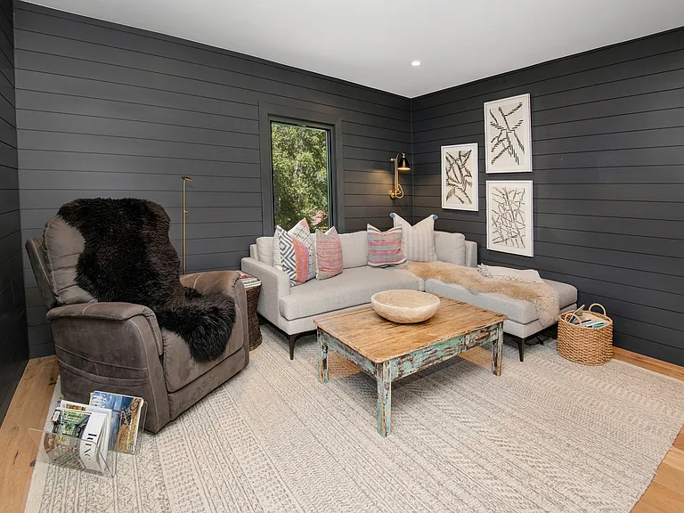Main Gore Dr S — Photo 14