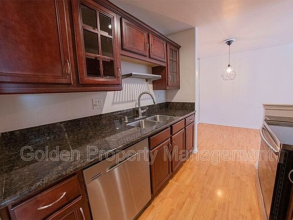 3rd image of 4570 54th St Unit 116