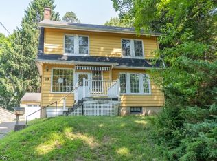 19 New St, High Bridge, NJ 08829