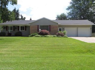 7478 14th Ave, Jenison, MI 49428