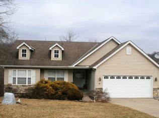 528 Eagleview Dr, Lawrenceburg, IN