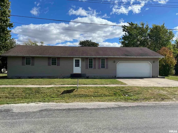 110 Wyatt Ave, Franklin, IL 62638