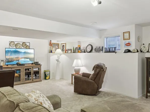 5672 Ambrosia Terrace, Mcfarland, WI 53558