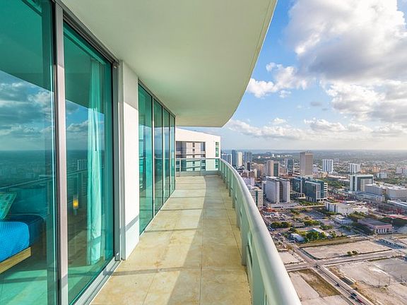 900 Biscayne Blvd # PH5901