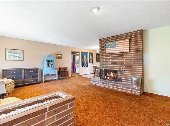 4th image of 7923 126th St E