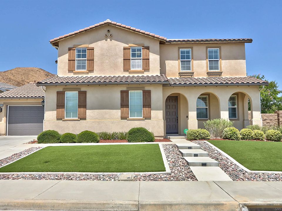 1st image of 29028 Golden Lake Cir