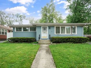 1110 Olive Rd, Homewood, IL 60430