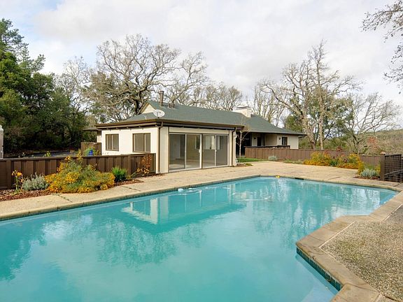 2nd image of 310 Family Farm Dr